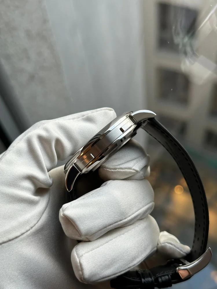 A. Lange & Söhne Lange 1 Timezone Platinum Extract From The Archives
